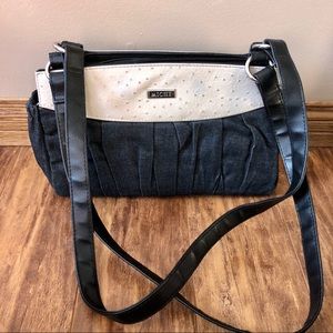 Miche purse with interchangeable covers